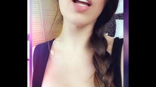 2020 yil fevraldan boshlab onanizm, kiyim-kechak va yalang&#039;och holda video kliplar