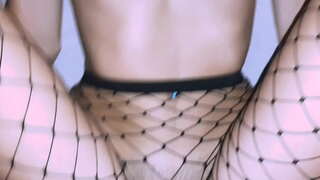 ���ກັບເພດສໍາພັນໃຫຍ່ຕົ້ນສະບັບຢູ່ໃນຄວາມມືດ