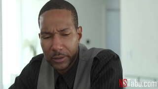 Ebony Tamāhine Hiahia Ana Teti Ki Te Hamani Ia Kia Rite Ki Te Wahine