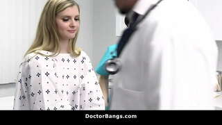 Лекар-Перверзњак Именује Свог Пацијента Алтернативно Лечење