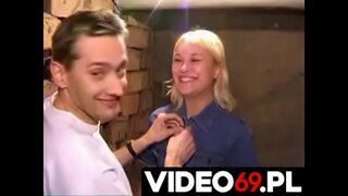 Rusa sex video-la loko ne estis speciale komforta, sed ĝi estis nur rajton fiki
